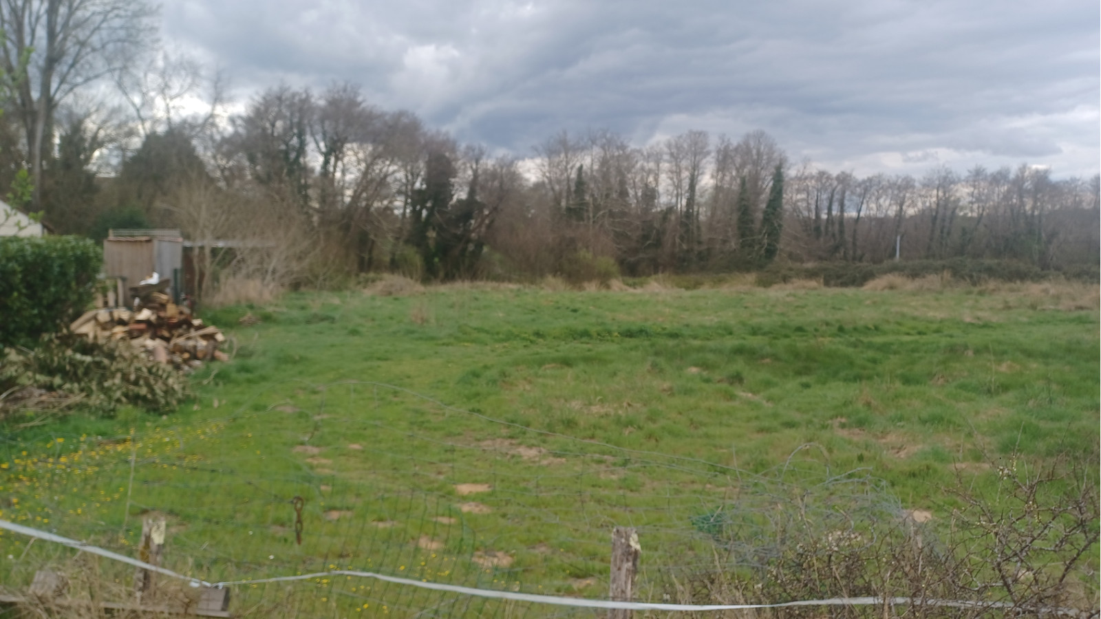 Terrain constructible de 542m2 à Créon/ image 1