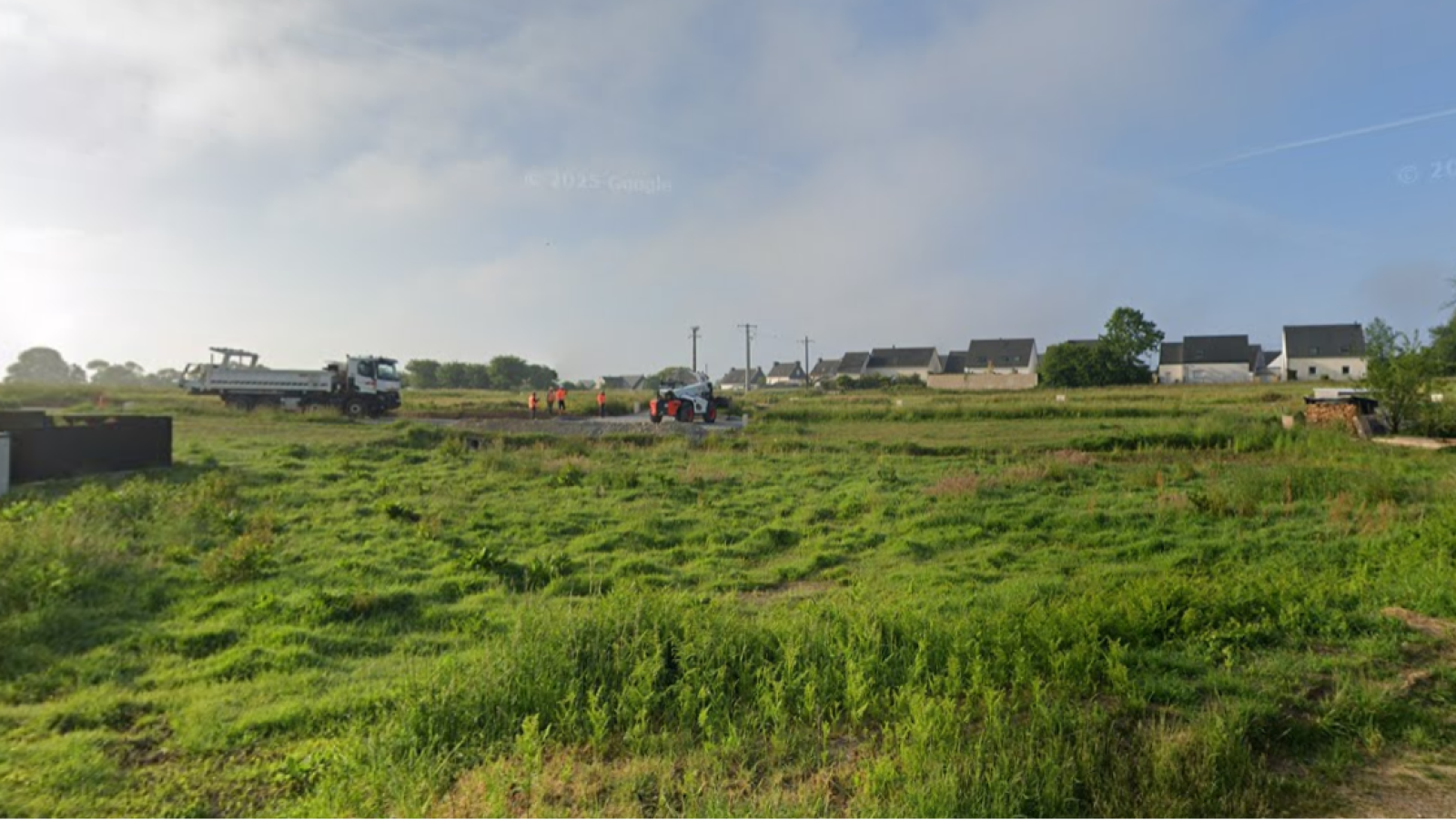 Terrain constructible de 302m2 à Saint-Jean-Brévelay/ image 1
