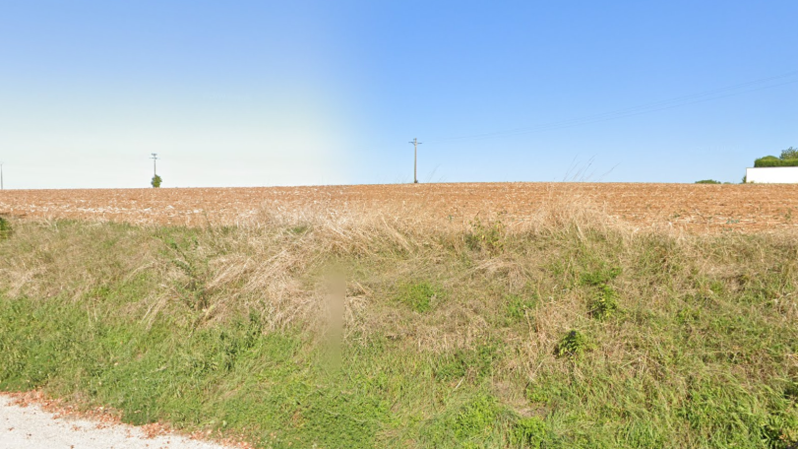 Terrain constructible de 560m2 à Arceau/ image 1