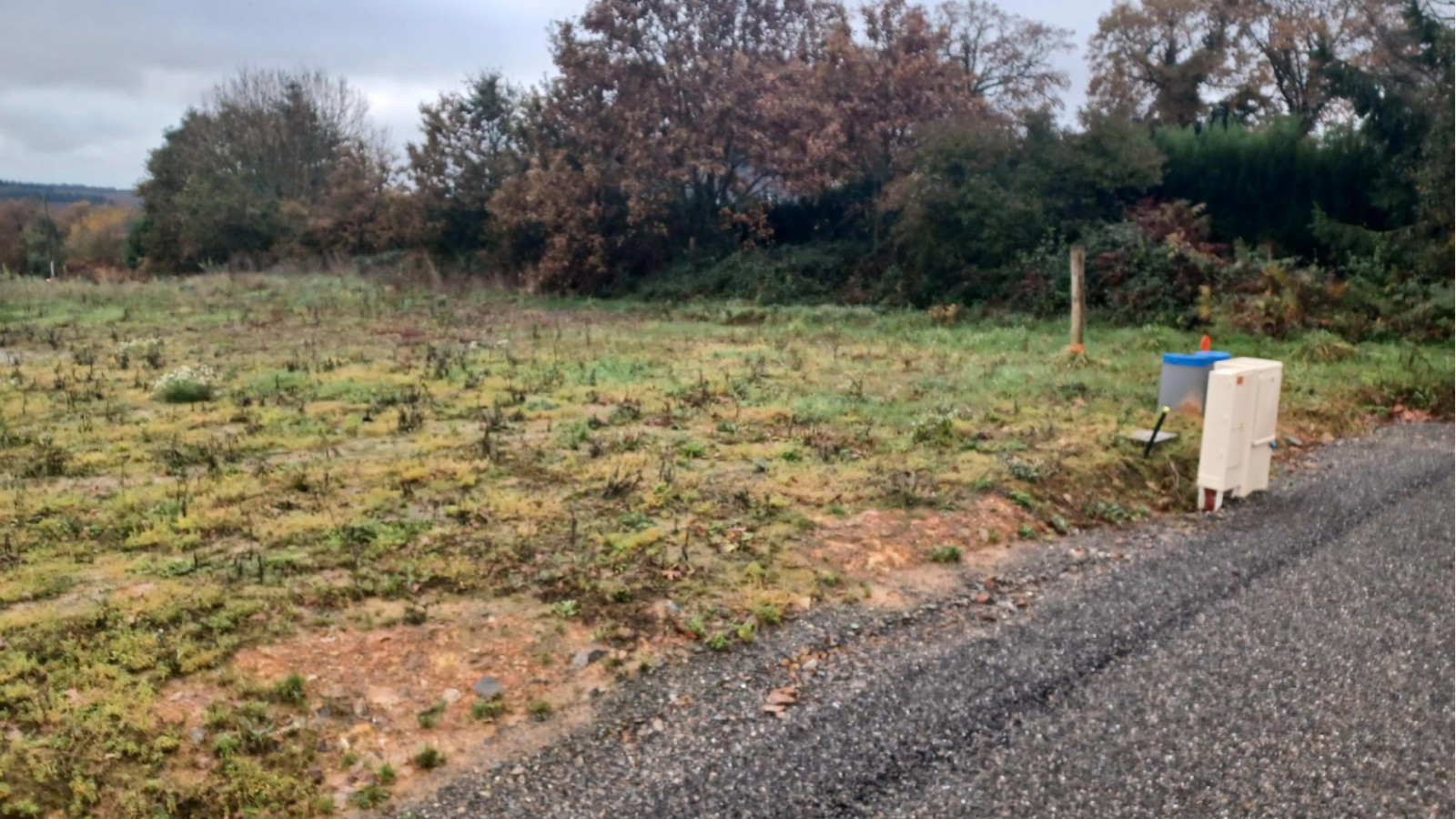 Terrain constructible de 339m2 à Saint-Aubin-des-Landes/ image 1
