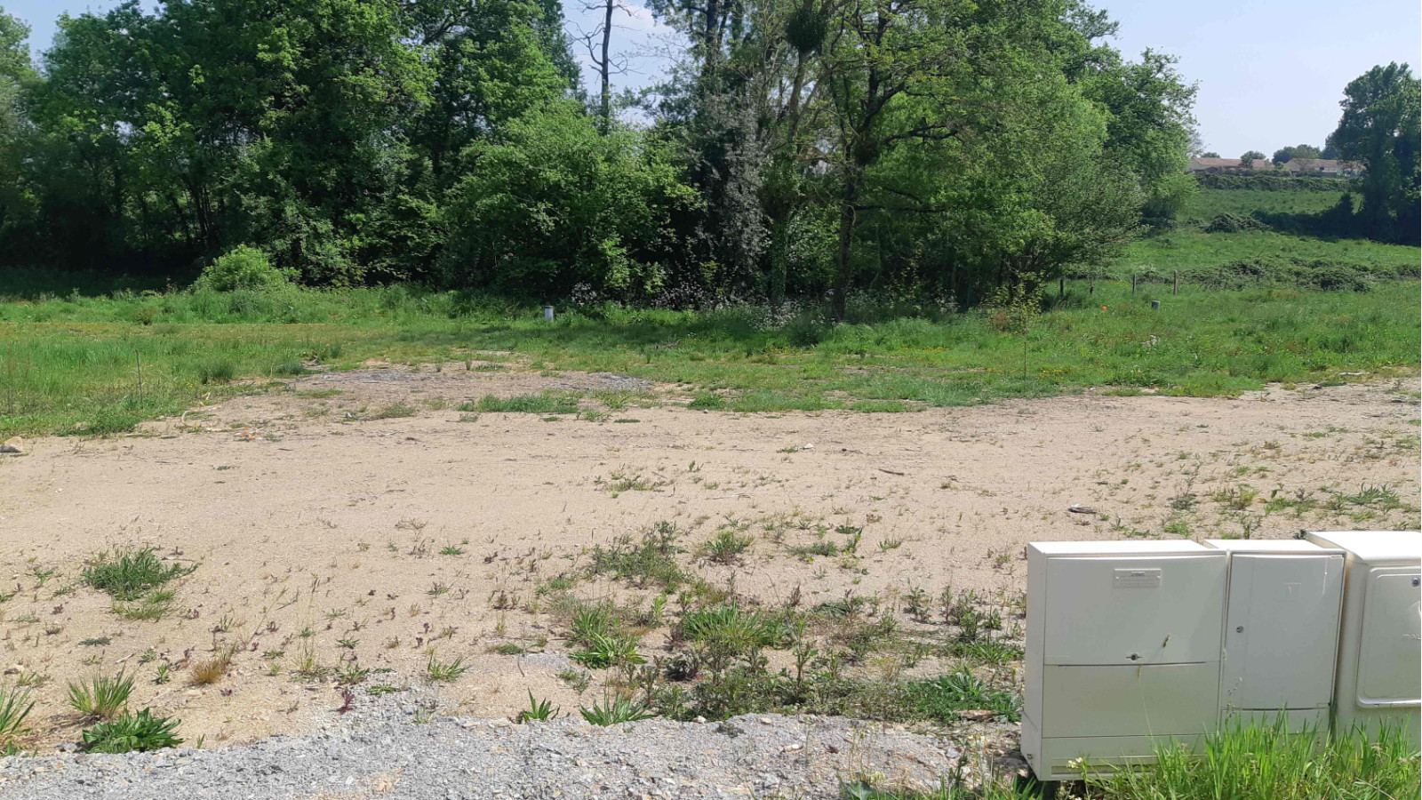 Terrain constructible de 210m2 à Guichen/ image 1