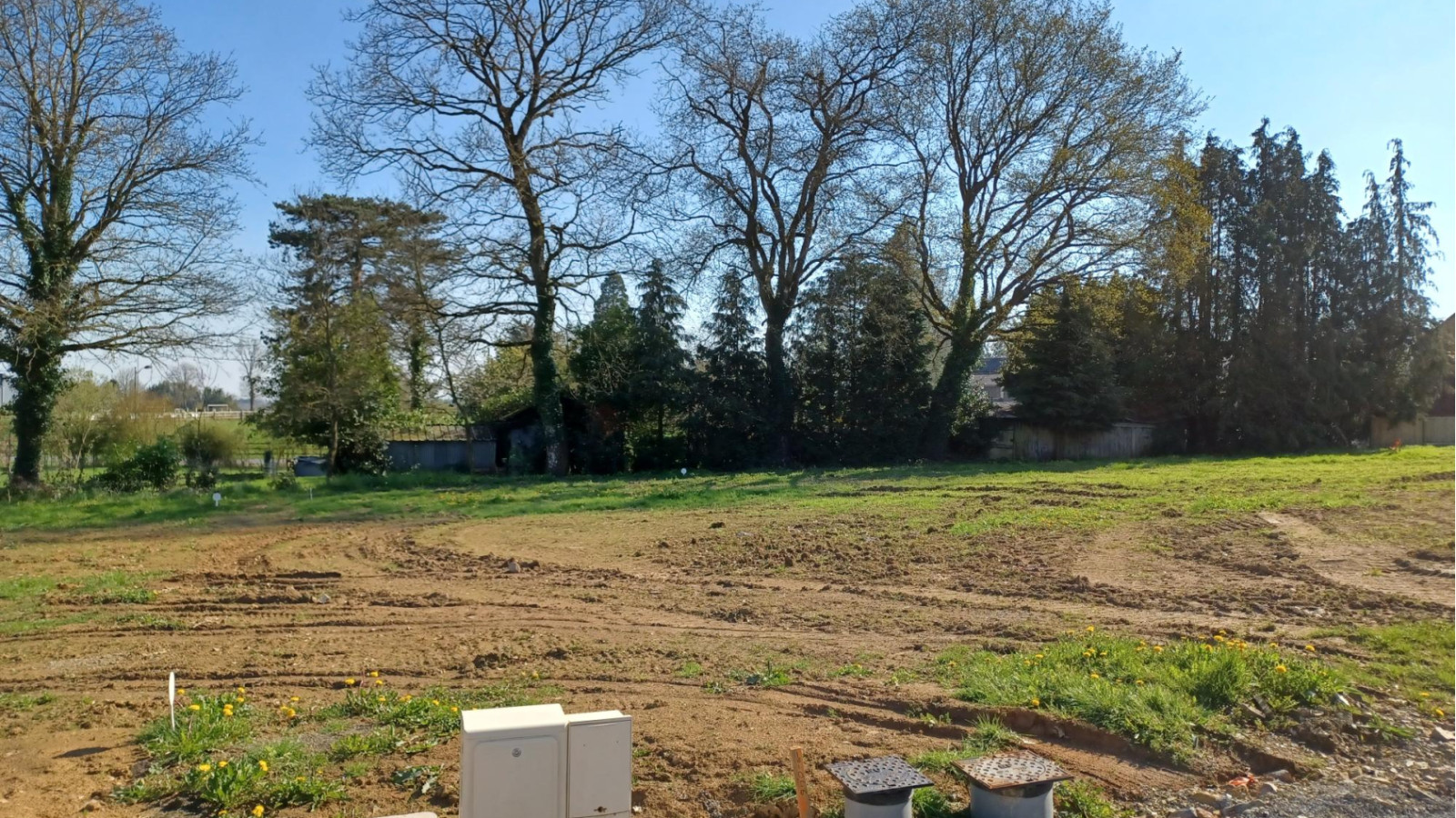 Terrain constructible de 423m2 à Pleslin-Trigavou/ image 1