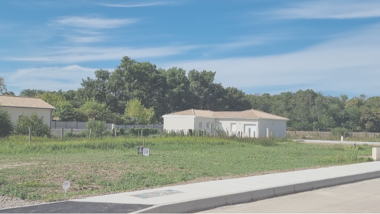 Terrain constructible de 435m2 à Listrac-Médoc/ image 1