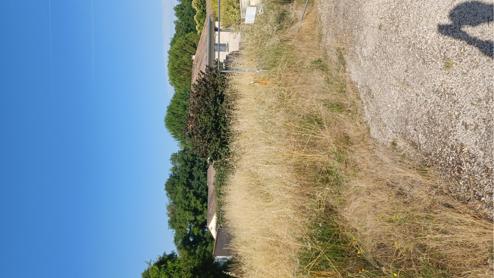 Terrain constructible de 401m2 à Tresses/ image 1