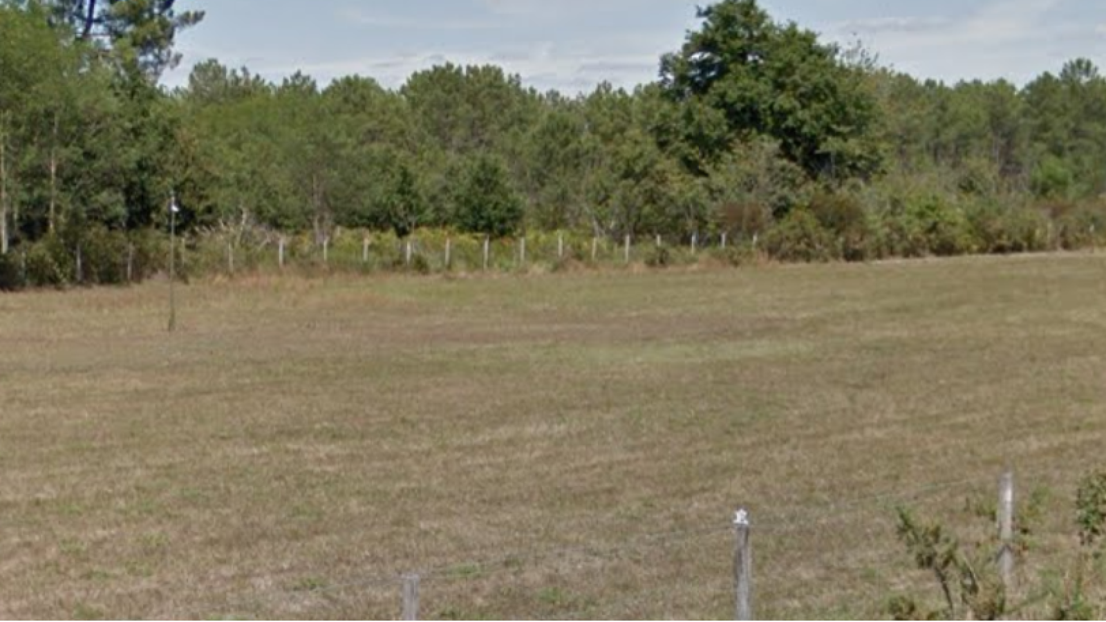 Terrain constructible de 600m2 à Mios/ image 1