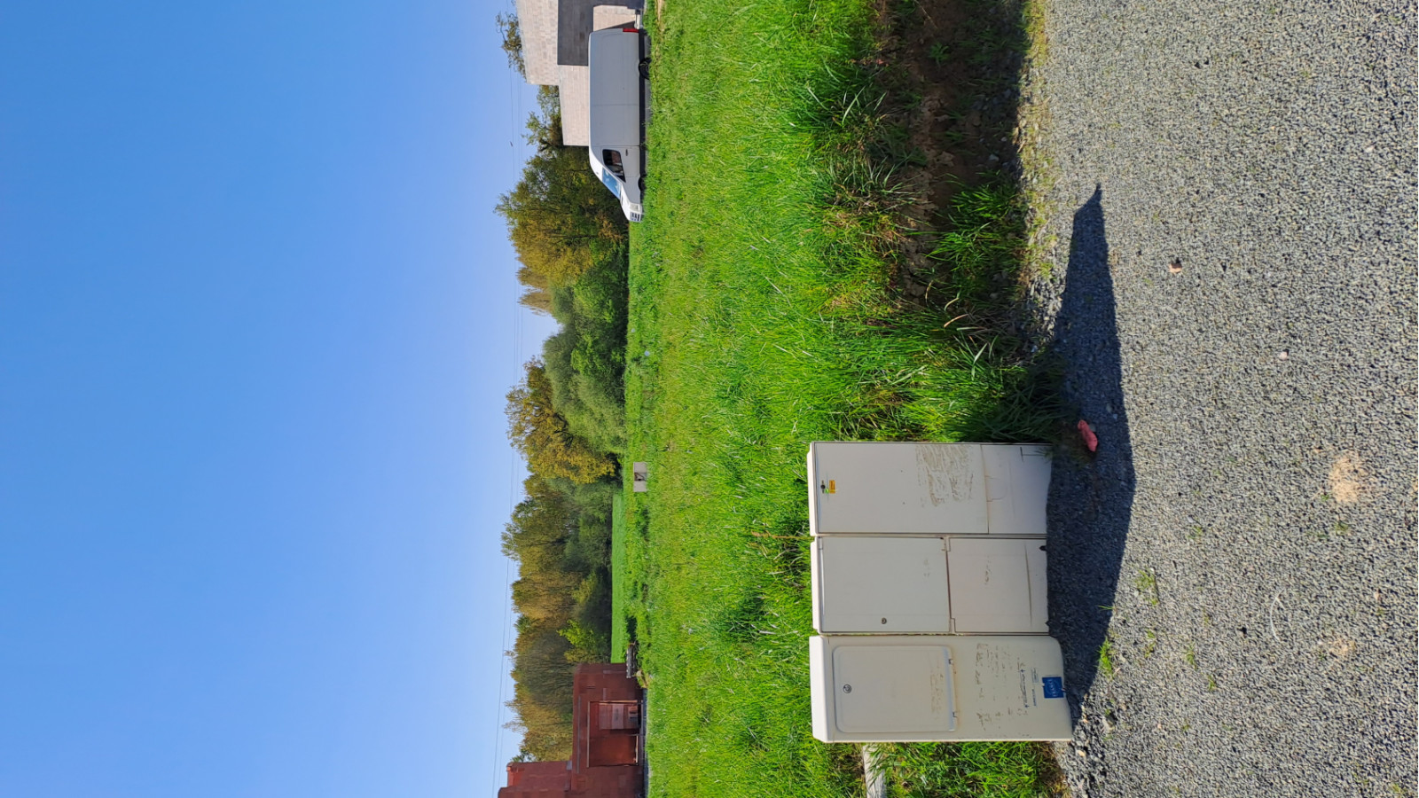 Terrain constructible de 352m2 à Goven/ image 1
