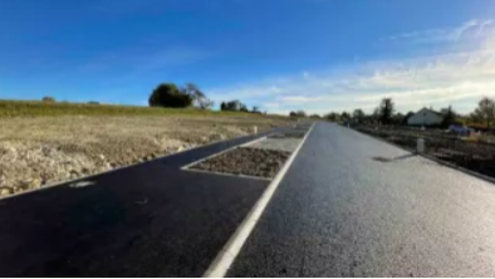 Terrain constructible de 856m2 à Saint-Laurent-Nouan/ image 1