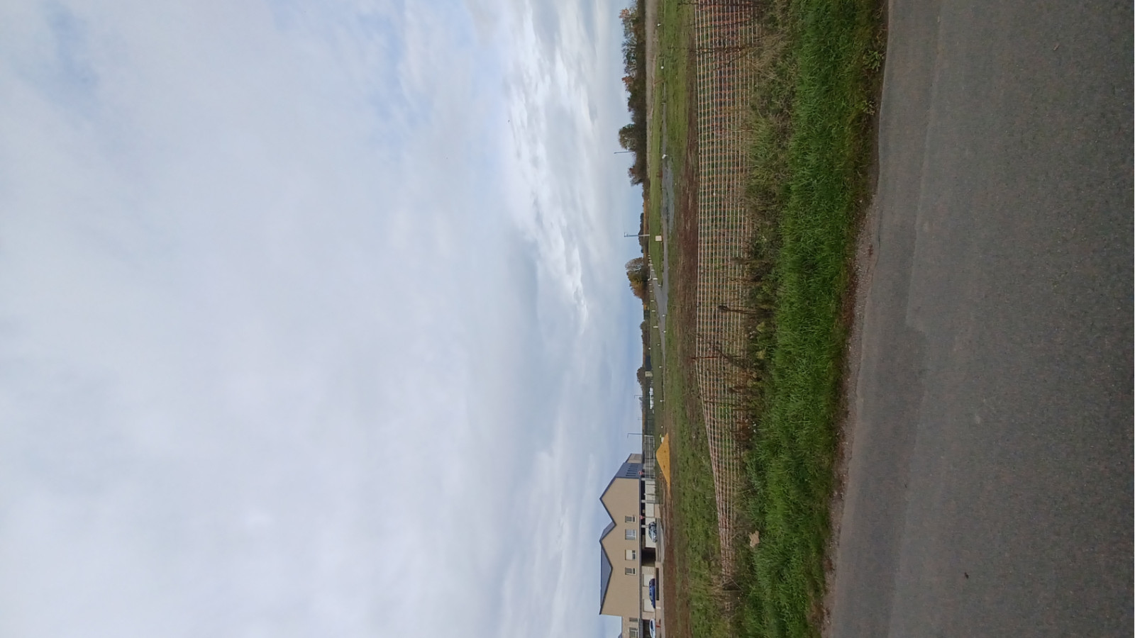 Terrain constructible de 399m2 à Montreuil-Bellay/ image 1