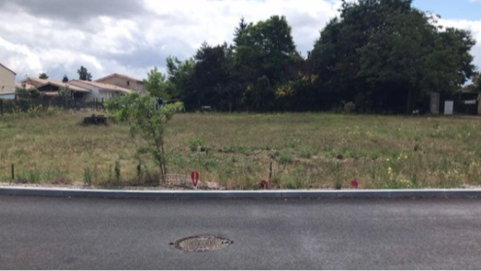 Terrain constructible de 415m2 à Saint-Médard-en-Jalles/ image 1