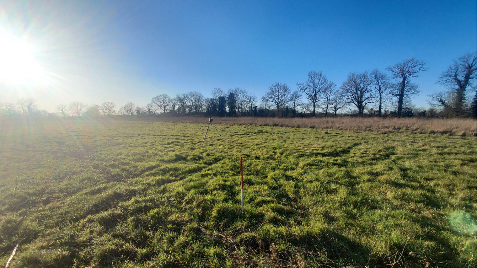 Terrain constructible de 435m2 à Cardroc/ image 1