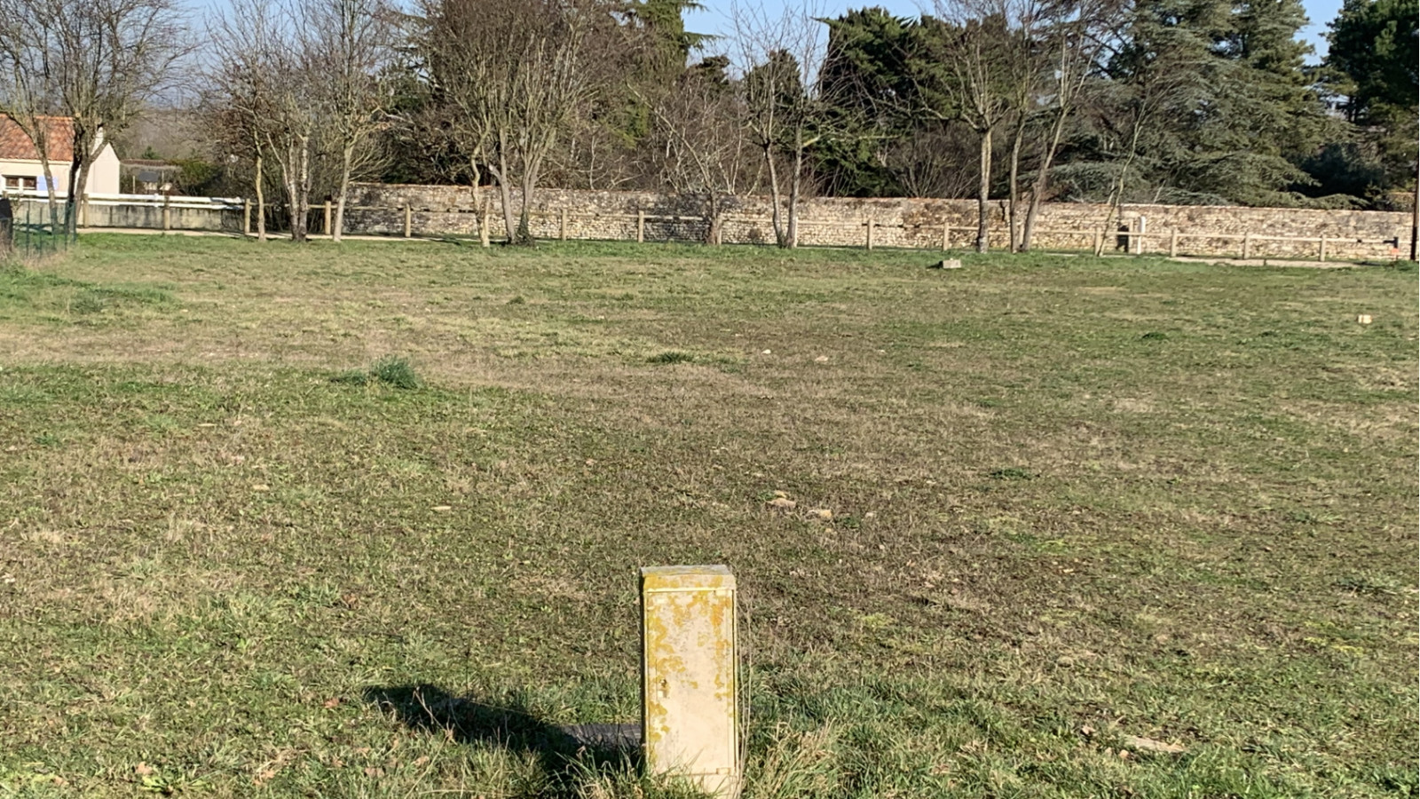 Terrain constructible de 420m2 à Grand'Landes/ image 1